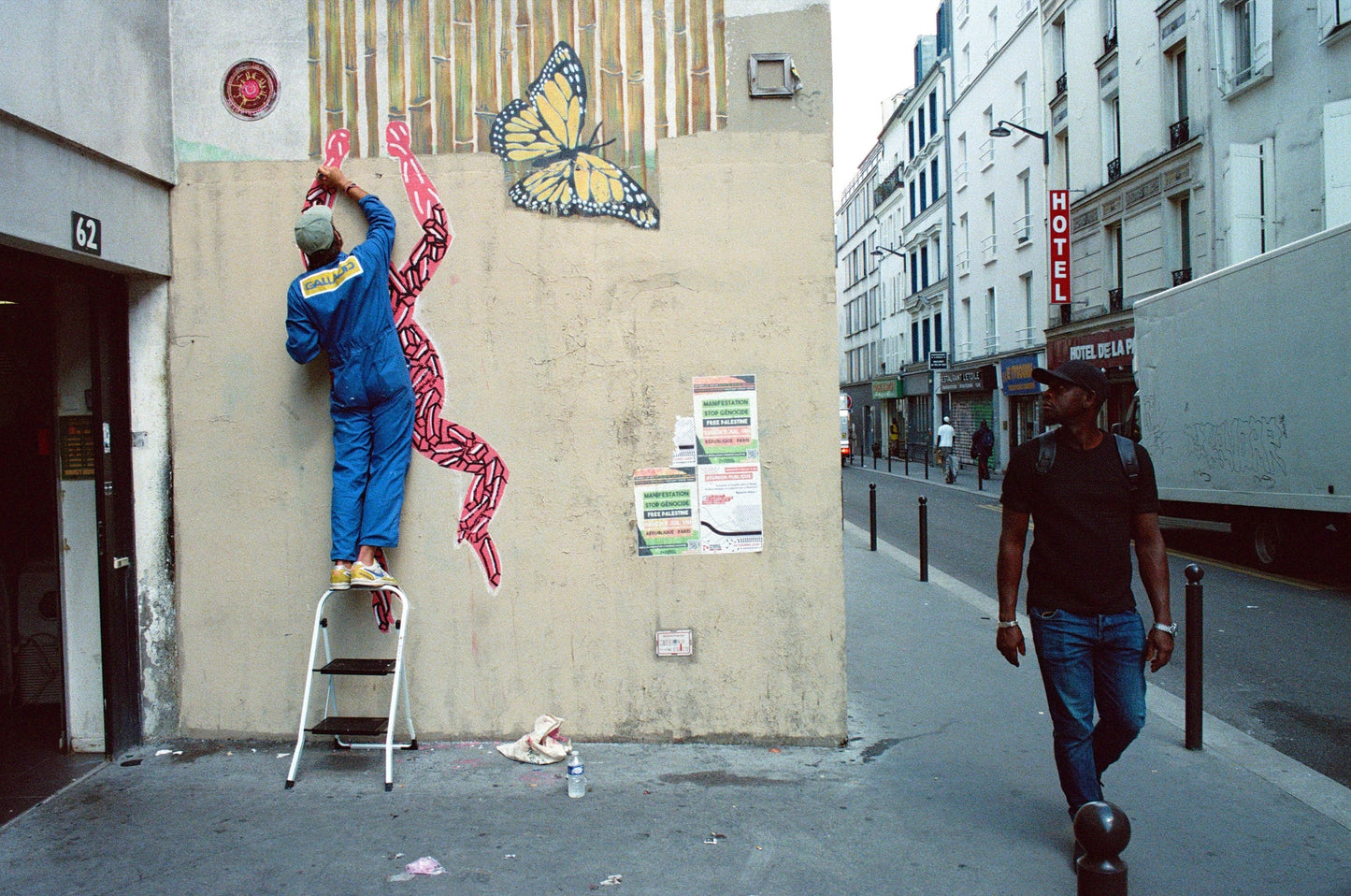 SOUTENIR ZINC PARIS